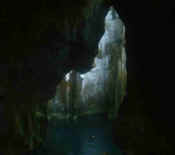 grotte2.jpg (20452 byte)